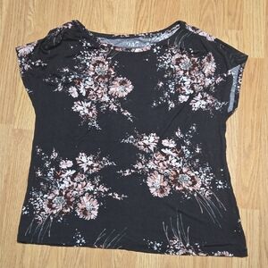 Maurices 24/7 Black Floral Short Sleeve Top
